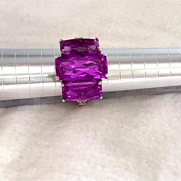 Huge Color Change Lab Sapphire Trilogy Cocktail Ring. Platinum over Sterling - Picture 10 of 16